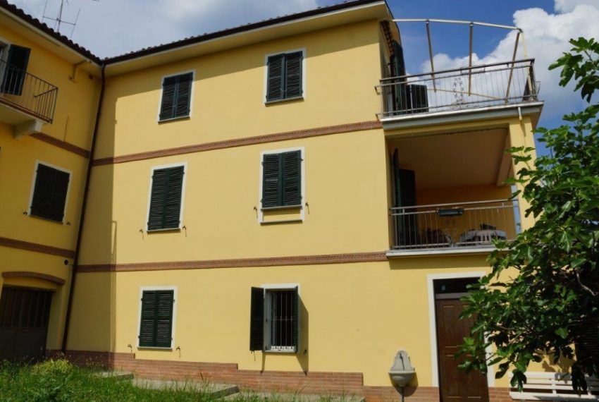 case-in-piemonte-piedmont-real-estate-apartment-panoramic-townhouse-1