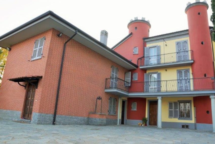 case-in-piemonte-piedmont-real-estate-panoramic-villa-b&b-panoramic-position-14