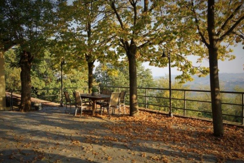 case-in-piemonte-piedmont-real-estate-panoramic-villa-b&b-panoramic-position-4