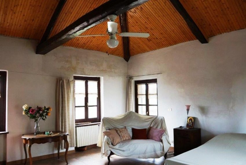 case-in-piemonte-piedmont-real-estate-magnificent-cascinale-view-009