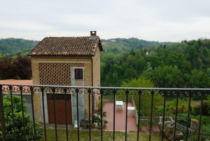 case-in-piemonte-piedmont-real-estate-magnificent-cascinale-view-010