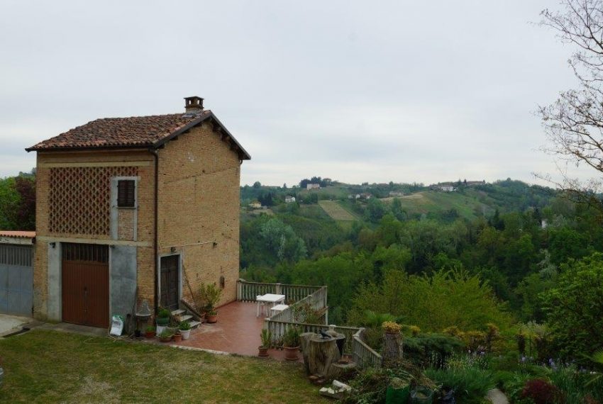 case-in-piemonte-piedmont-real-estate-magnificent-cascinale-view-014