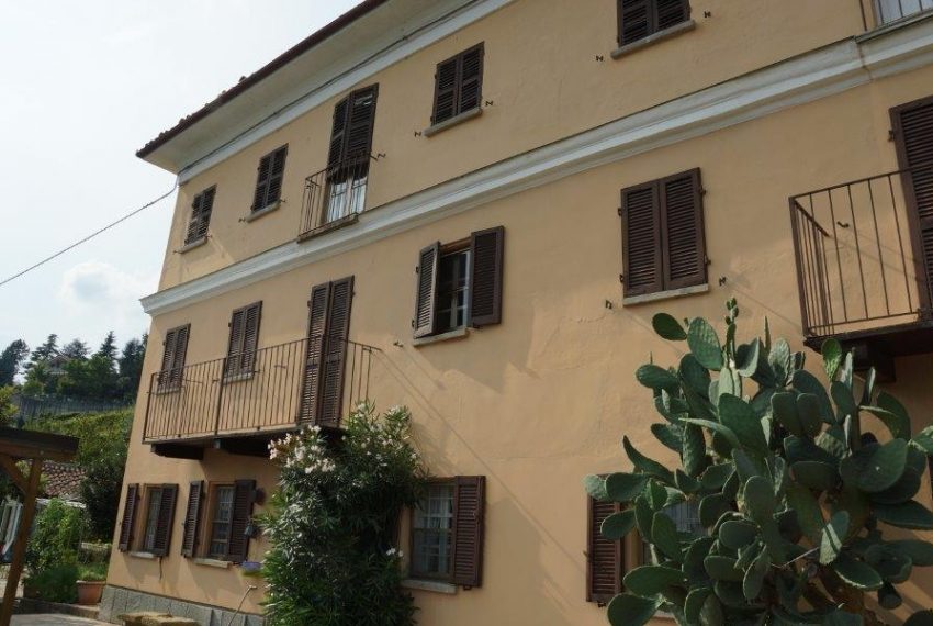 case-in-piemonte-piedmont-real-estate-beautiful-mansion-canelli-9