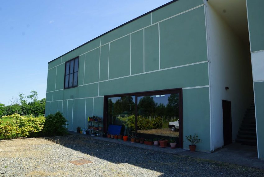 CP-1304-unesco-vineyard-winery-nizza-barbera-fabiana-elianne-realestate-caseinpiemonte-asti-homesinpiemonte (14)