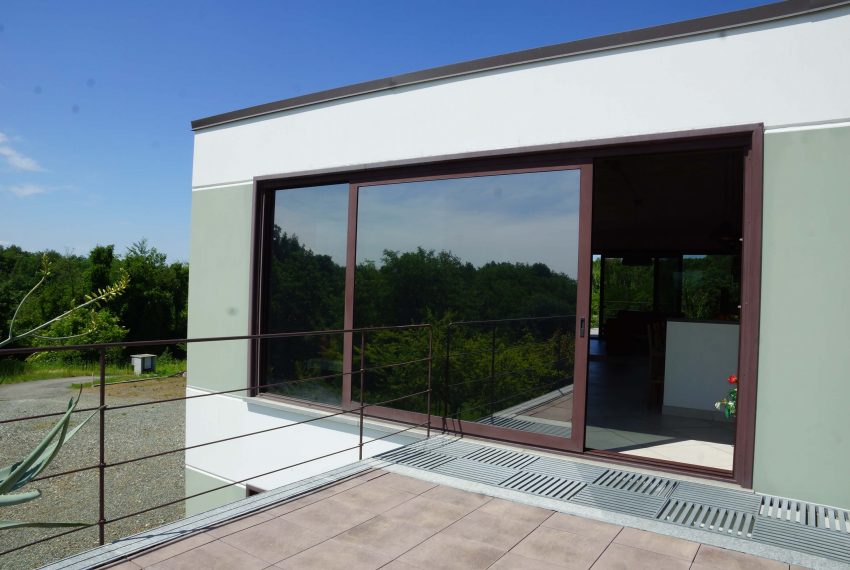 CP-1304-unesco-vineyard-winery-nizza-barbera-fabiana-elianne-realestate-caseinpiemonte-asti-homesinpiemonte (61)