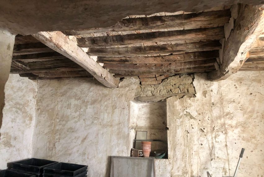 CR-1306-rocchetta-realestate-fabiana-eliannne-caseinpiemonte-unesco-stone-canelli-homesinpiemonte-nizza (33)