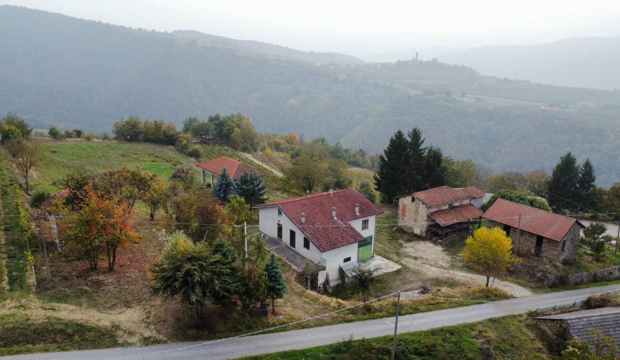 WhatsApp Image 2025-11-07 at 12.44.01 (1)