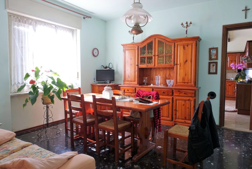 cp-1470-caseinpiemonte-sanmarzanooliveto-vineyards-unesco-winecellar-view-elianne-fabiana (5)