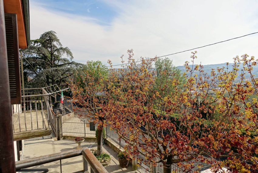 cp-1470-caseinpiemonte-sanmarzanooliveto-vineyards-unesco-winecellar-view-elianne-fabiana (9)