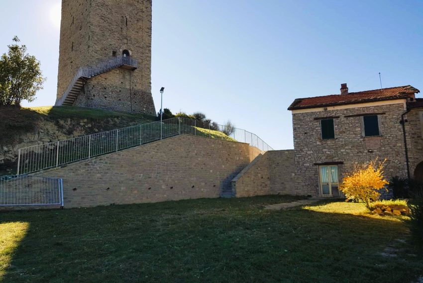 CB-1514-realestate-caseinpiemonte-elianne-fabiana-unesco-hills-stones-visitpiemonte (2)