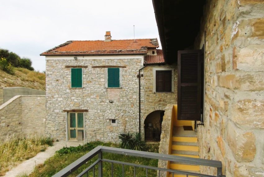 CB-1514-realestate-caseinpiemonte-elianne-fabiana-unesco-hills-stones-visitpiemonte (4)