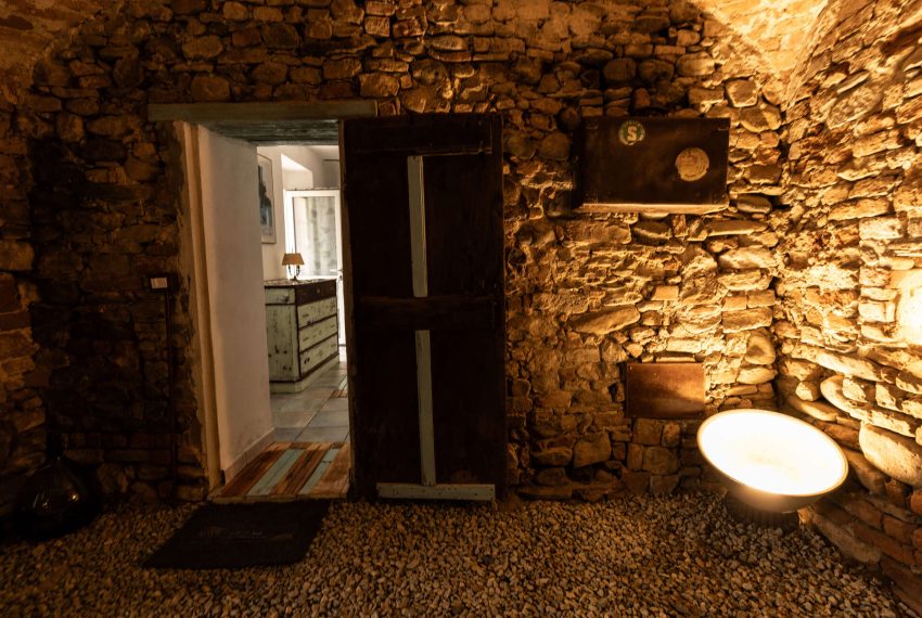 caseinpiemonte-realestate-unesco-piemonte-elianne-fabiana-homesinpiemonte-acqui-terme-CP-1531-barbera-nizza-alba (18)