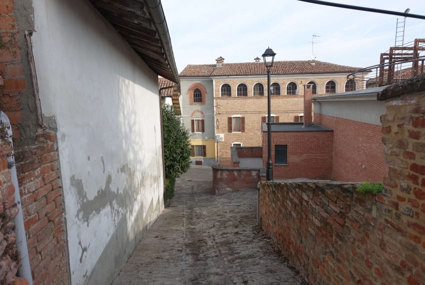 CP-1545-realestate-piemonte-amaretti-mombaruzzo-caseinpiemonte-elianne-fabiana-historichouse (38)