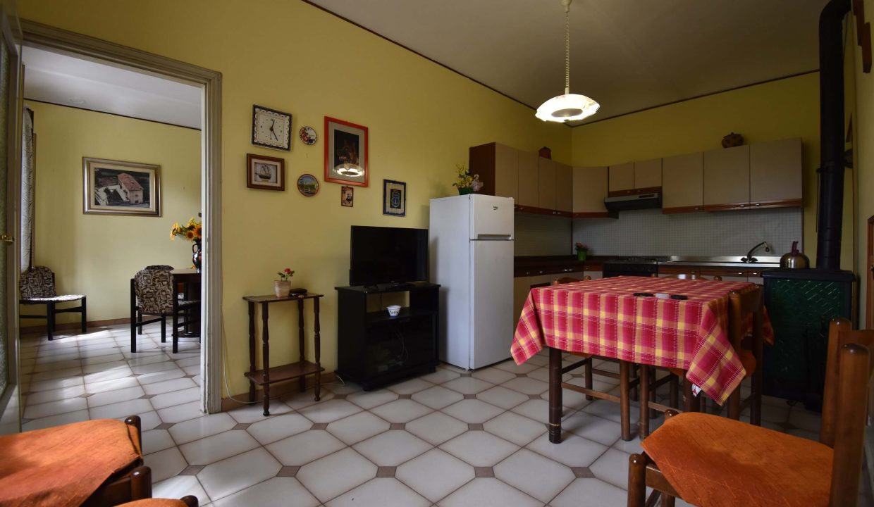 case-in-piemonte-piedmont-properties-real-estate-eli-anne (6)