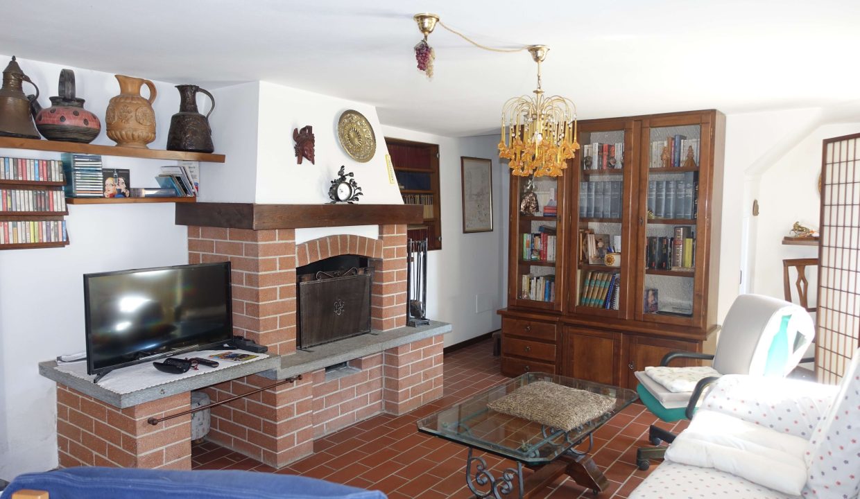 CP-1612_nizza_piemonte_realestate_elianne_fabiana_caseinpiemonte_homesinpiemonte_unesco ( (23)