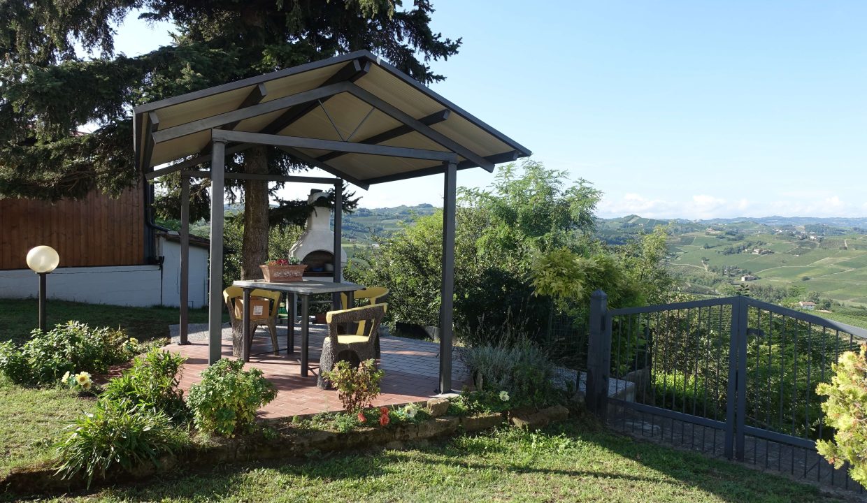 CP-1612_nizza_piemonte_realestate_elianne_fabiana_caseinpiemonte_homesinpiemonte_unesco ( (5)