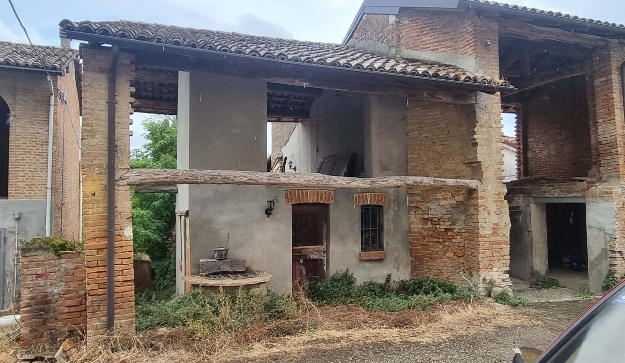 CP-1613_pecetto_valenza_alessandria_caseinpiemonte_elianne_fabiana_piemonte_unesco_nizza_realestate (8)