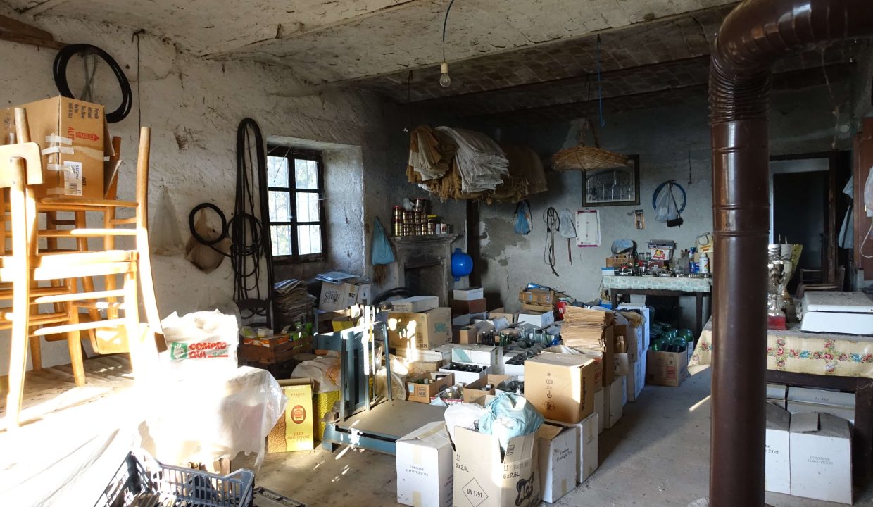 CP_1618_cascina_pietra_stoneproperty_langhe_piemonte_caseinpiemonte_elianne_realestate_unesco (1)