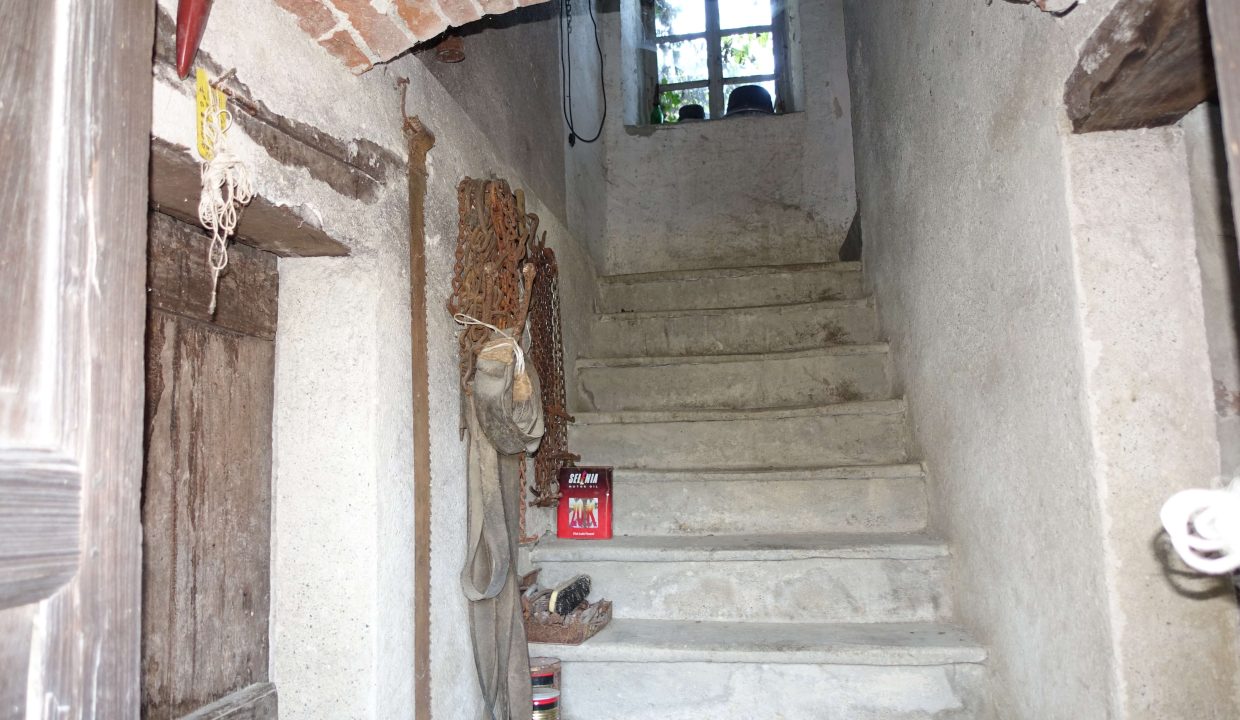 CP_1618_cascina_pietra_stoneproperty_langhe_piemonte_caseinpiemonte_elianne_realestate_unesco (13)