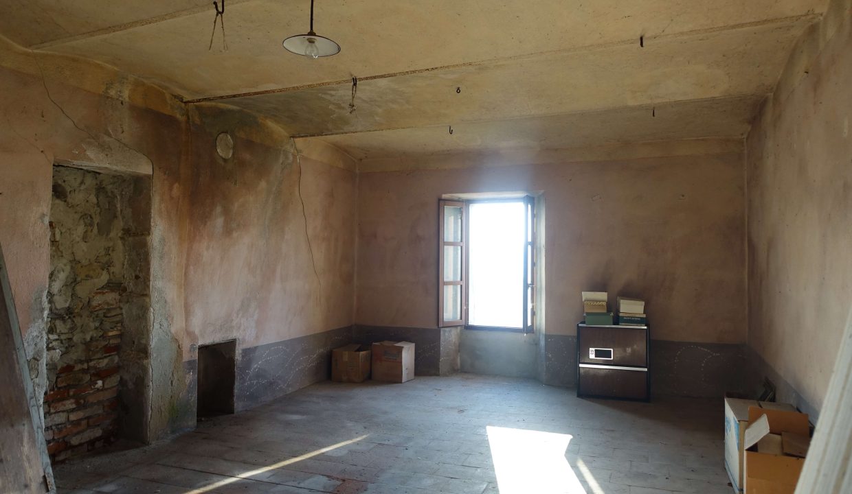 CP_1618_cascina_pietra_stoneproperty_langhe_piemonte_caseinpiemonte_elianne_realestate_unesco (4)