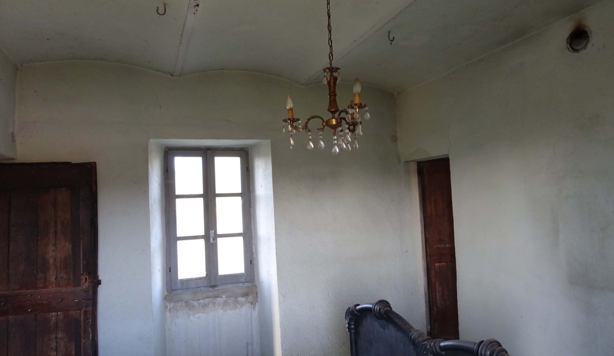 CP_1618_cascina_pietra_stoneproperty_langhe_piemonte_caseinpiemonte_elianne_realestate_unesco (8)