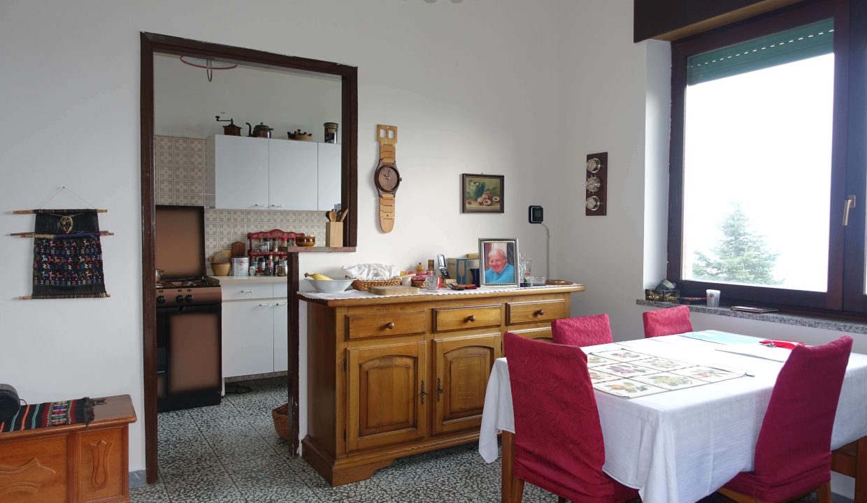 caseinpiemonte_fabiana_elianne_realestate_mango_unesco_piemonte_stone_cascina_views_panoramic_moscato (1)