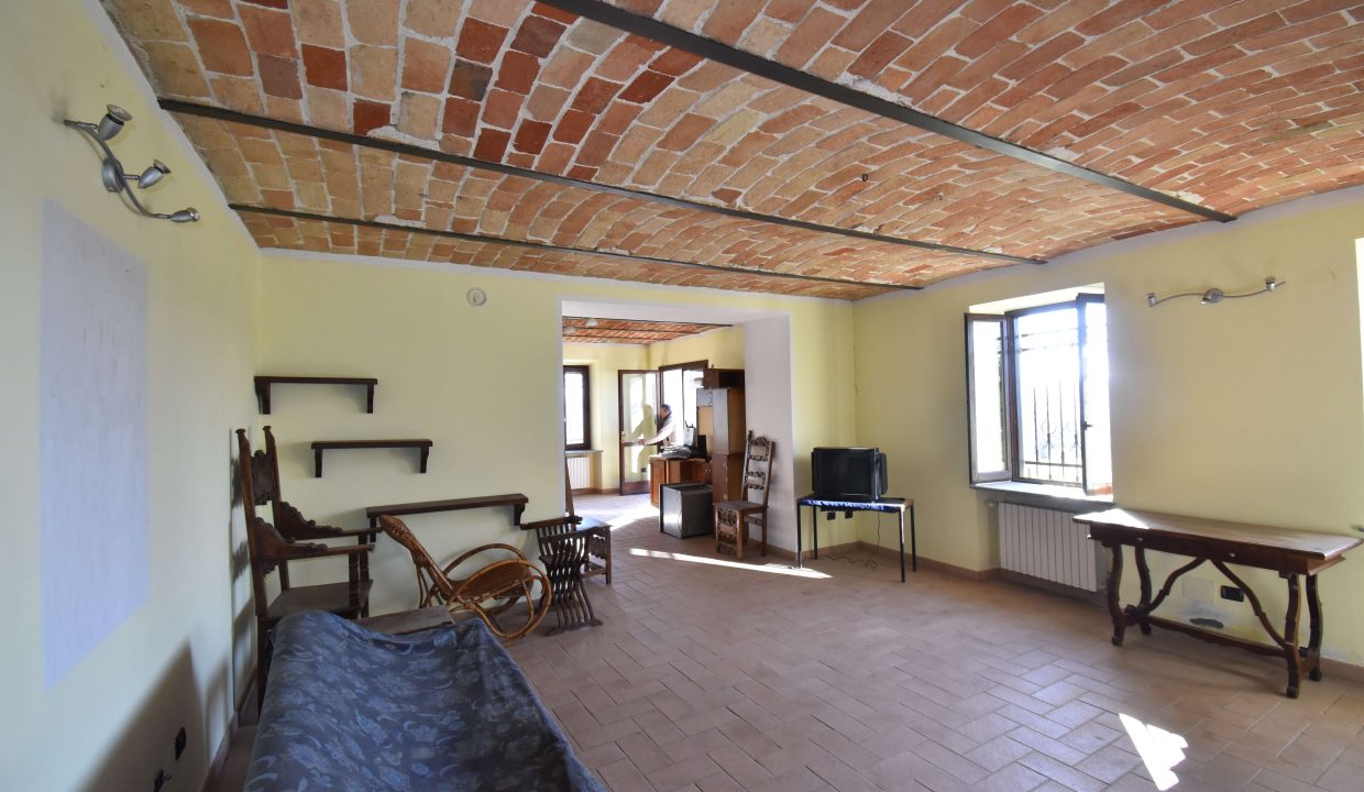 CM-1631_sanmarzano_unesco_barbera_nizza_elianne_caseinpiemonte_fabiana_realestate_cascina (10)