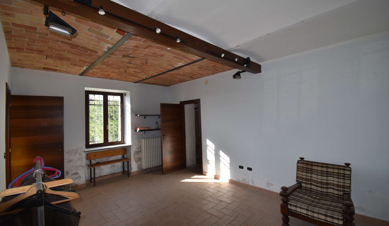 CM-1631_sanmarzano_unesco_barbera_nizza_elianne_caseinpiemonte_fabiana_realestate_cascina (11)