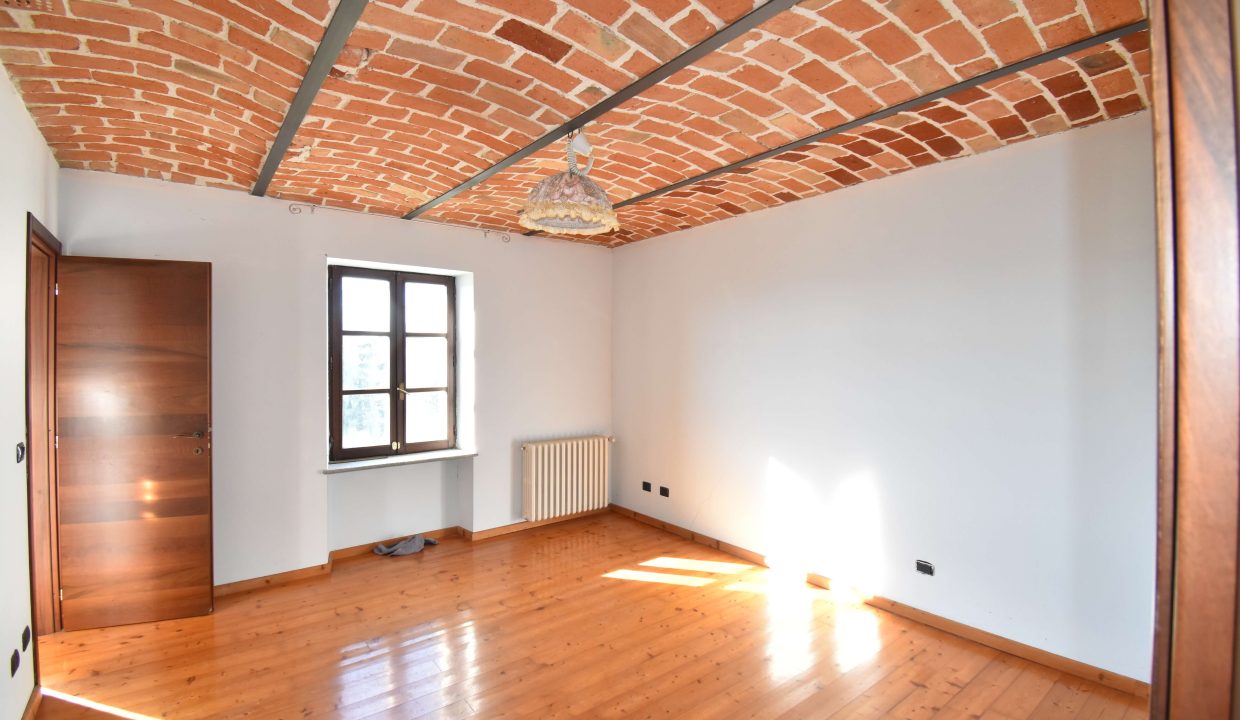 CM-1631_sanmarzano_unesco_barbera_nizza_elianne_caseinpiemonte_fabiana_realestate_cascina (17)