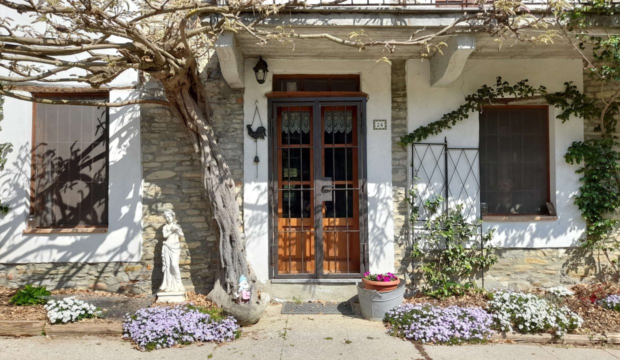 CP-1638_canelli_cassinasco_unesco_barbera_fabiana_elianne_monferrato_caseinpiemonte_realestate_forest_woods (12)