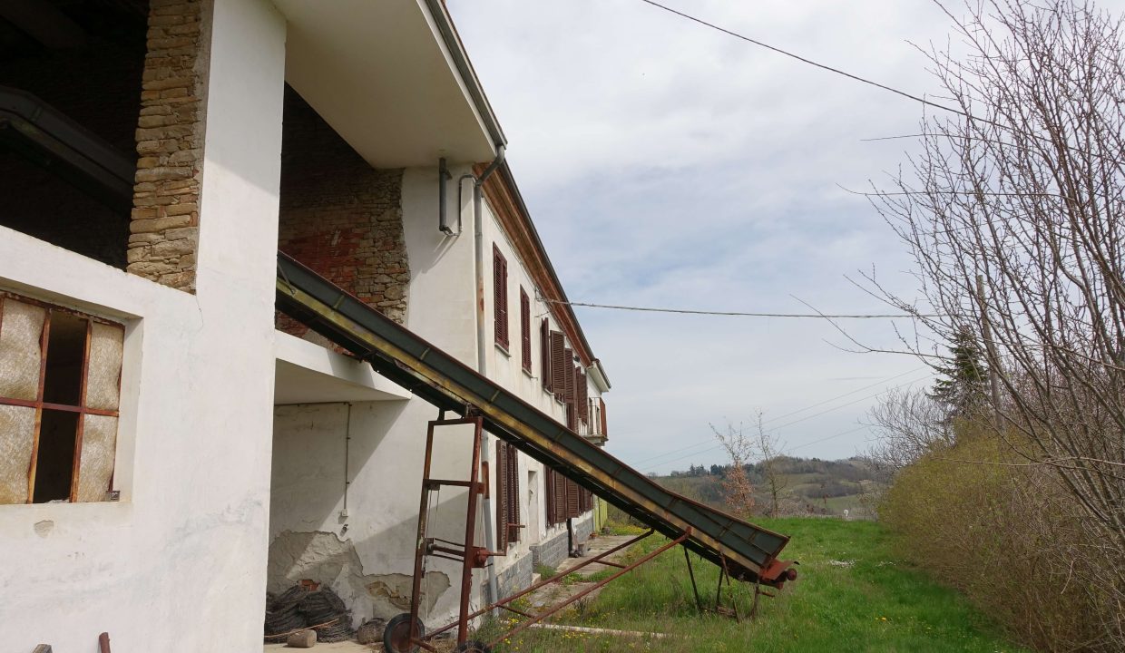 CaseinPiemonte_Canelli_Monferrato_UNESCO_Villa_Luxury_CP1640-03-27 13.06.03