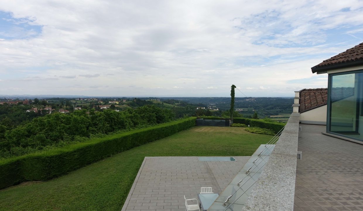 CP-1582_mombercelli_piemonte_elianne_fabiana_unesco_nizza_barbera_realestate_homesinpiemonte_caseinpiemonte ( (11)