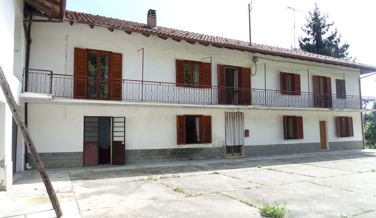 CaseinPiemonte_Loazzolo_Monferrato_Barbera_cp-1653.jpg08003