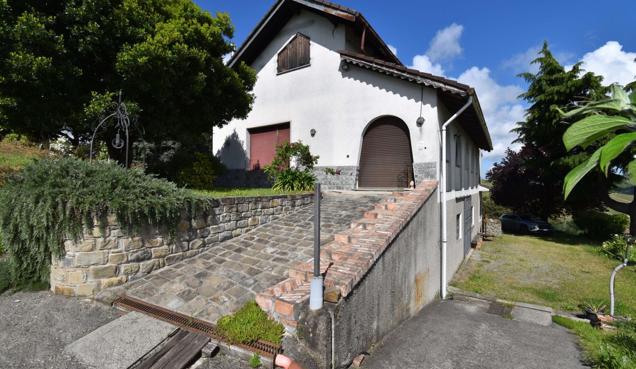 CaseinPiemonte_Roncogennaro_Bistagno_Monferrato_immobiliare_Barbera_cp-1658.jpg_3958