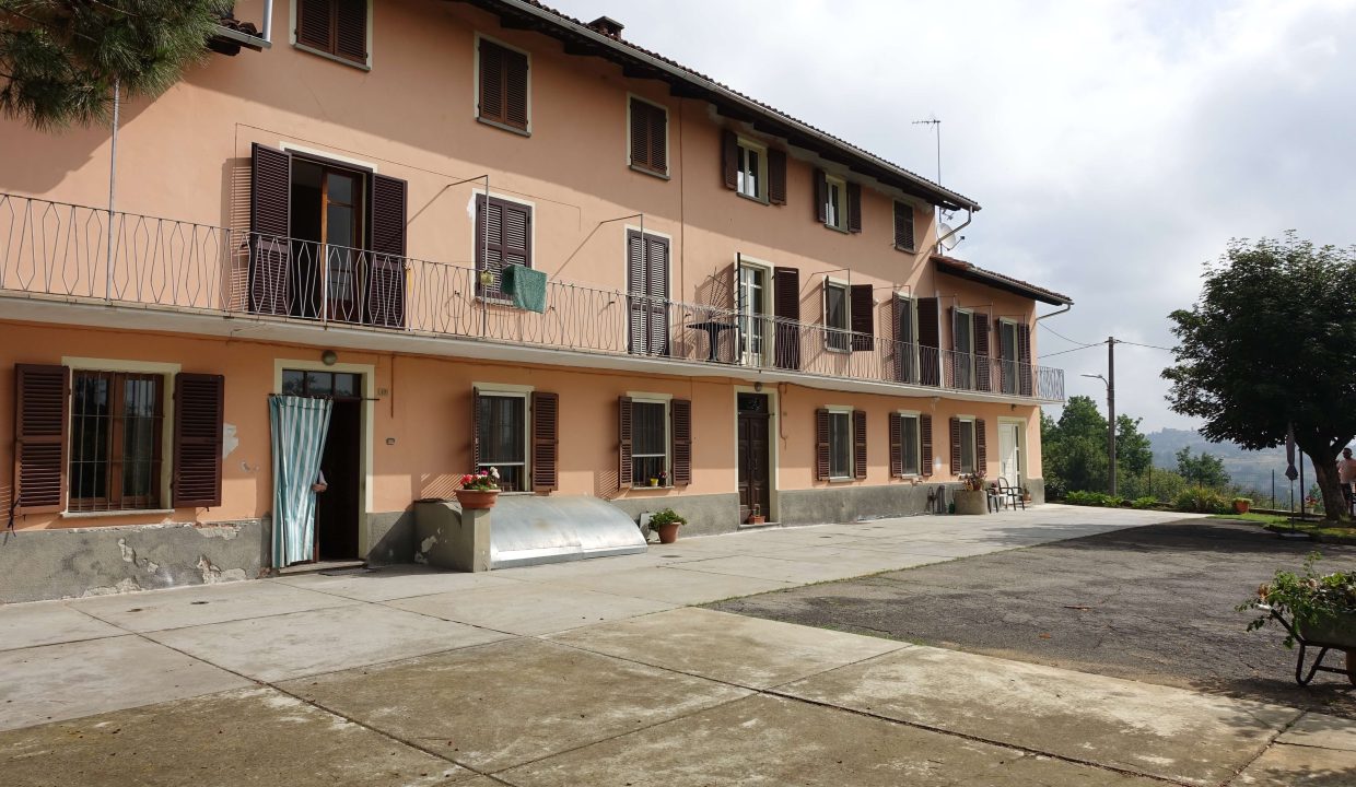 CP-1484_caseinpiemonte_fabiana_elianne_unesco_repergo_barbera_nizza_piemonte_homesinpiemonte_realestate (12)