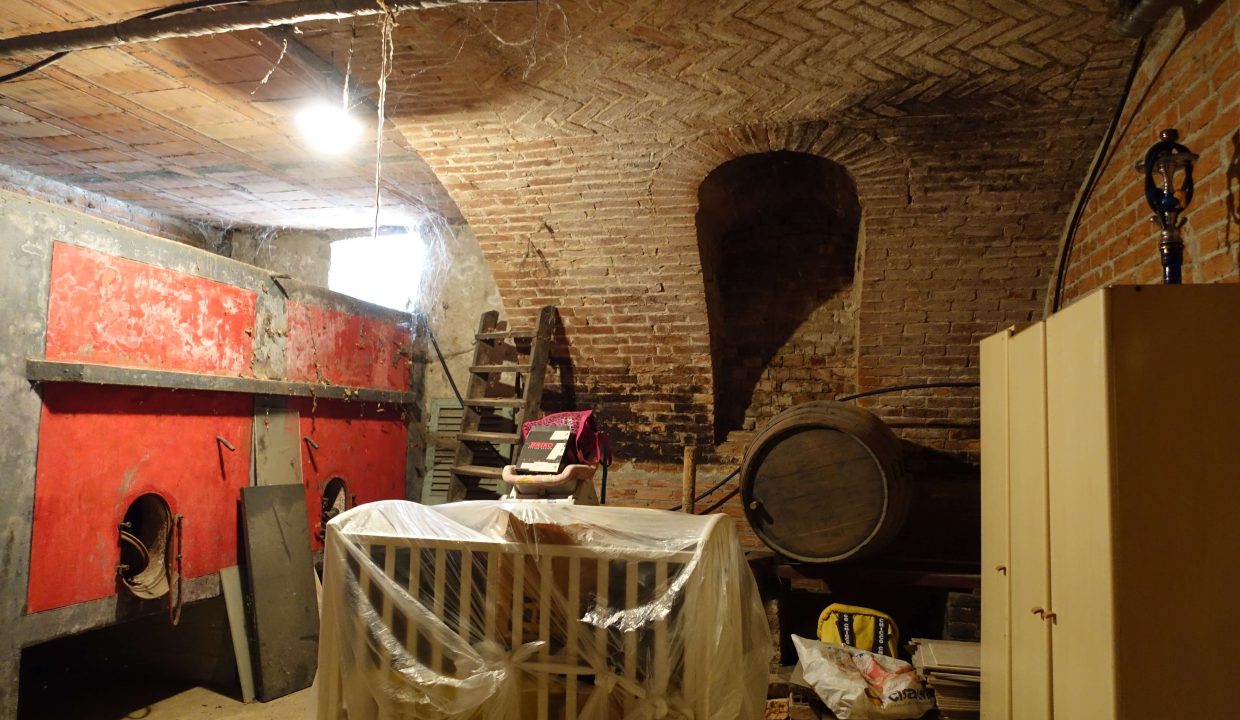 CP-1484_caseinpiemonte_fabiana_elianne_unesco_repergo_barbera_nizza_piemonte_homesinpiemonte_realestate (14)