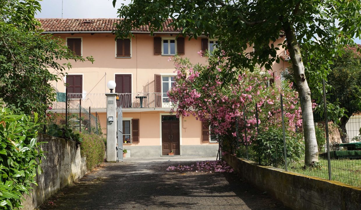 CP-1484_caseinpiemonte_fabiana_elianne_unesco_repergo_barbera_nizza_piemonte_homesinpiemonte_realestate (15)