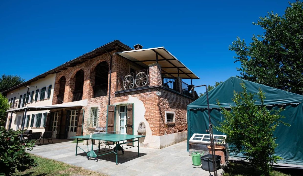 CaseinPiemonte_Cortandone_Monferrato_Immobiliare_barbera_cm-1678.jpg_1536