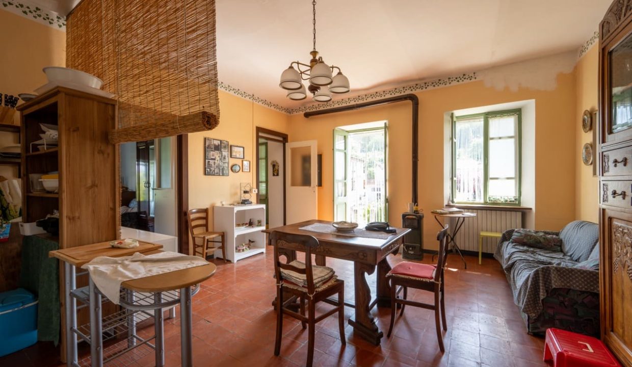 CaseinPiemonte_Roddino_Langhe_immobiliare_CP-1675.jpg_0911 Large