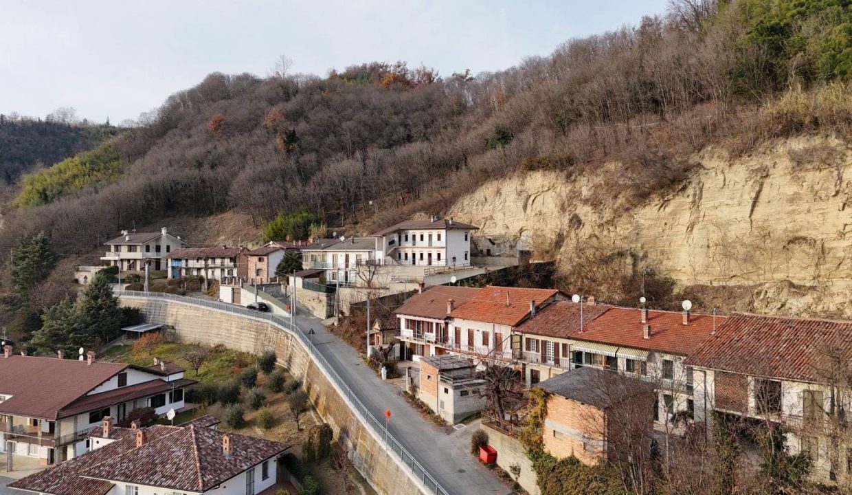 xxl (10)CaseinPiemonte_Cornelianod'Alba_Roero_Immobiliare_arneis_cm1677