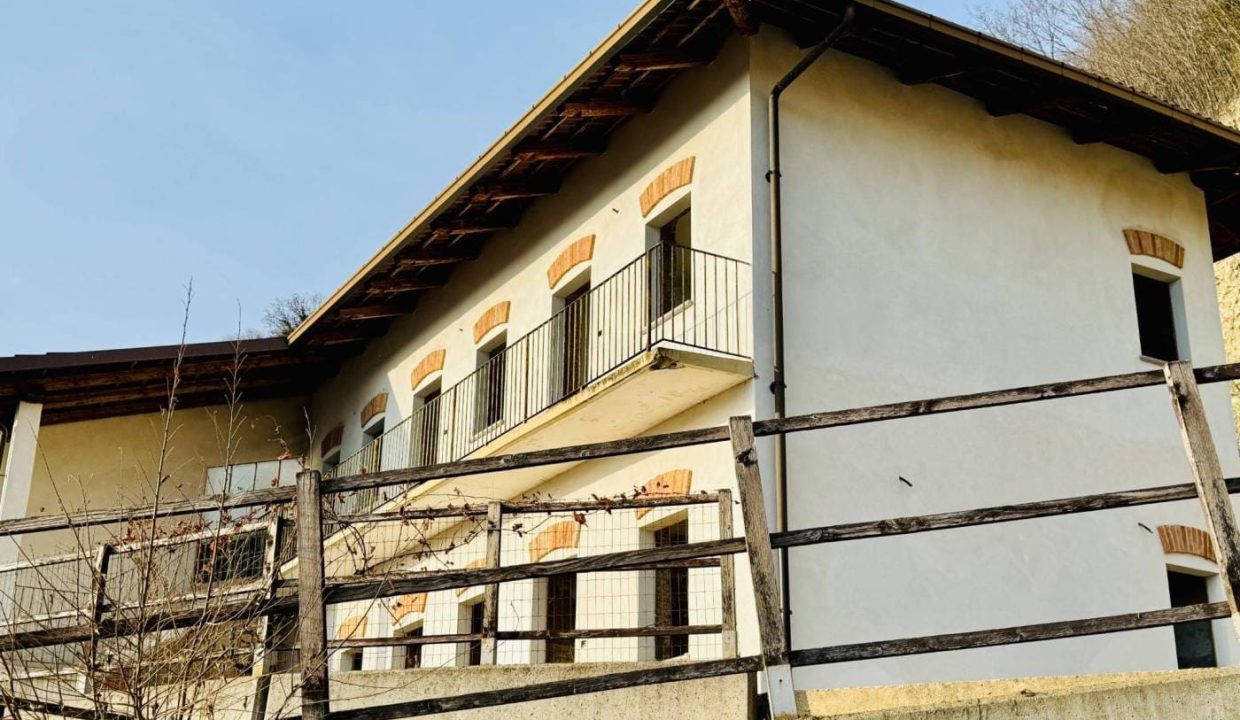 xxl (18)CaseinPiemonte_Cornelianod'Alba_Roero_Immobiliare_arneis_cm1677