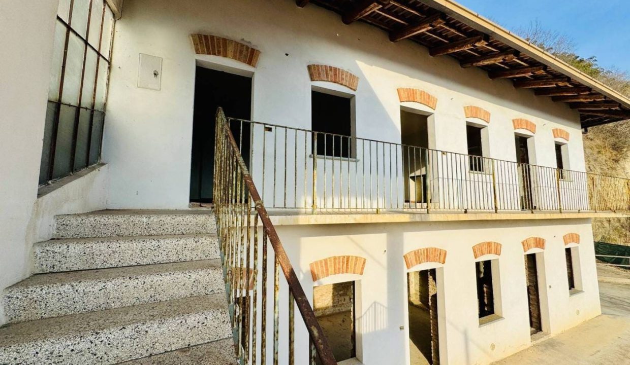 xxl (48)CaseinPiemonte_Cornelianod'Alba_Roero_Immobiliare_arneis_cm1677