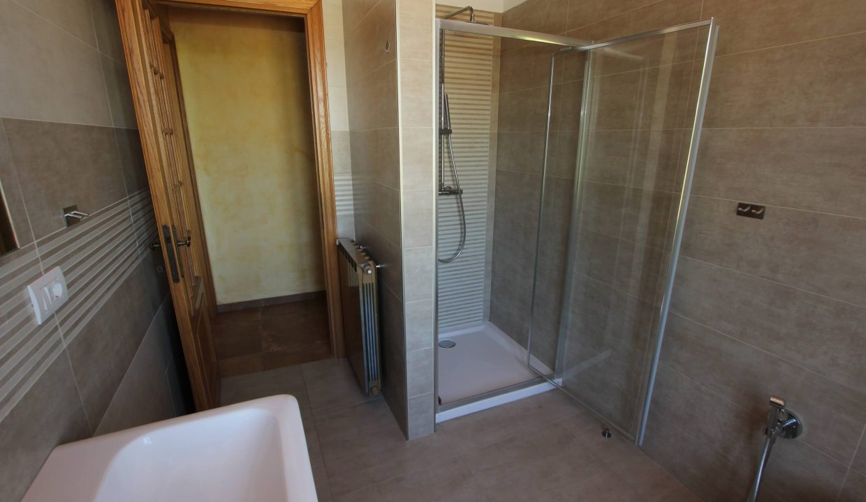 caseinpiemonte_nizzamonferrato_monferrato_barbera_pool_cascina_farmhouse_cv-1861_0011