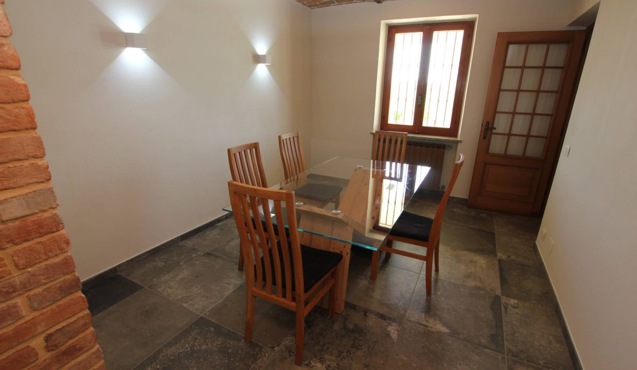 caseinpiemonte_nizzamonferrato_monferrato_barbera_pool_cascina_farmhouse_cv-1861_9974