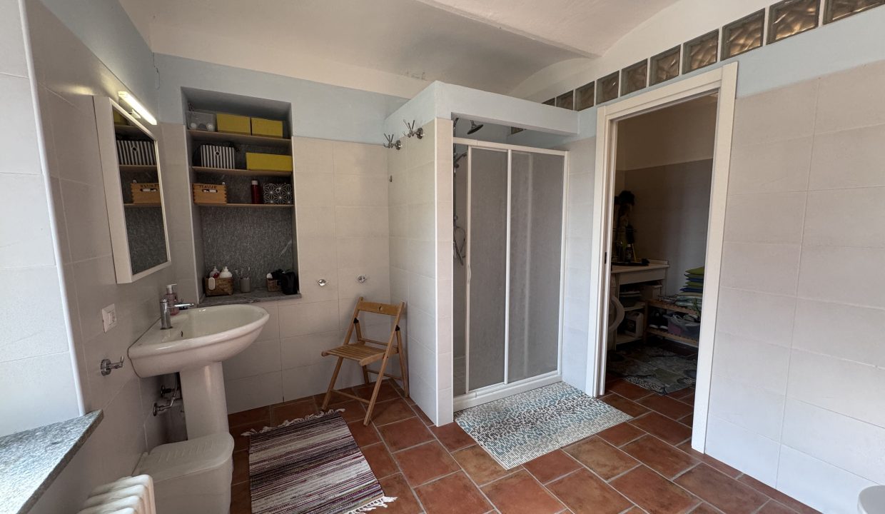 CaseinPiemonte_AglianoTerme_Monferrato_Immobiliare_barbera_cm-1687.jpg_5926