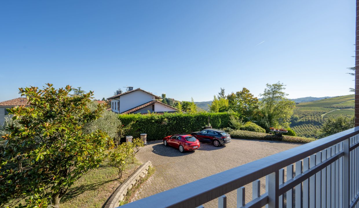 CaseinPiemonte_Barbaresco_TreStelle_Langhe_Immobiliare_barbaresco_nebbiolo_cl-1685_2091