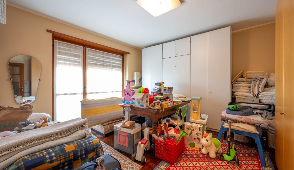 CaseinPiemonte_Barbaresco_TreStelle_Langhe_Immobiliare_barbaresco_nebbiolo_cl-1685_2095