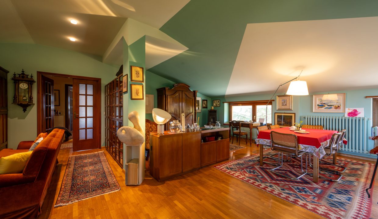 CaseinPiemonte_Barbaresco_TreStelle_Langhe_Immobiliare_barbaresco_nebbiolo_cl-1685_2107