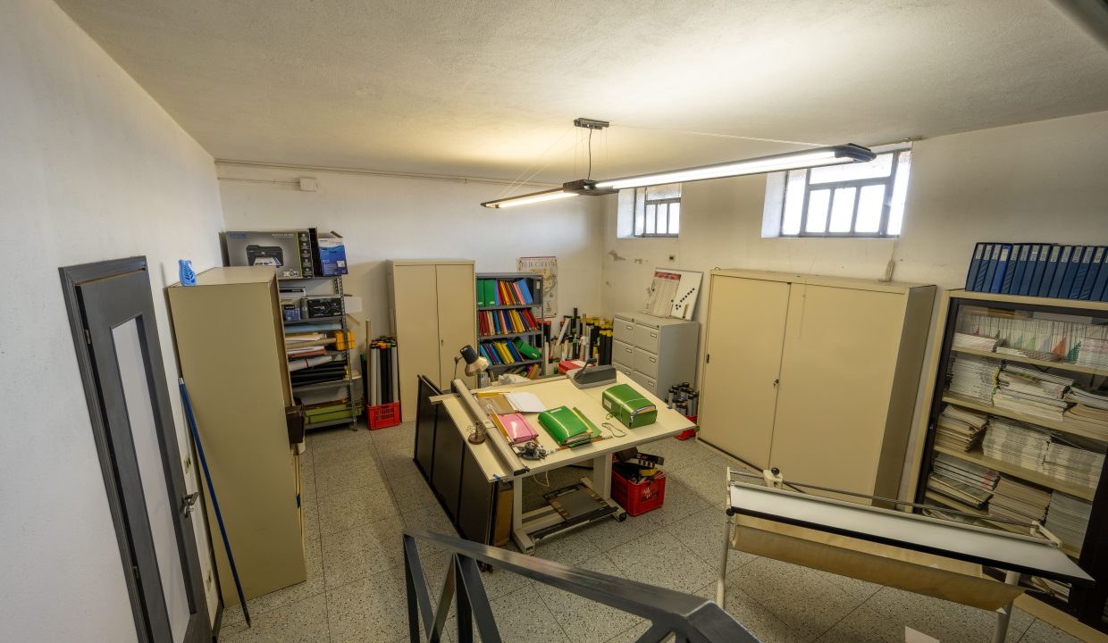 CaseinPiemonte_Barbaresco_TreStelle_Langhe_Immobiliare_barbaresco_nebbiolo_cl-1685_2179