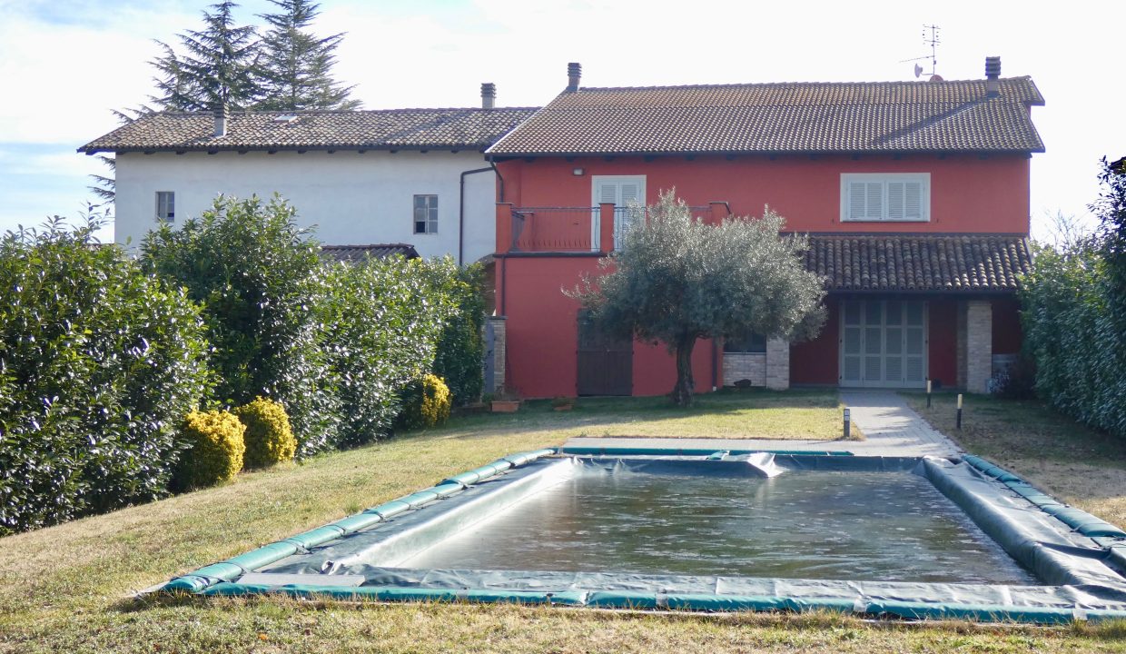 CaseinPiemonte_calosso_Monferrato_Immobiliare_barbera_cr-1689.jpg80755